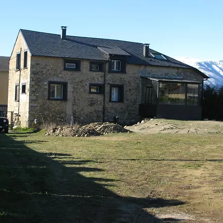 Vakantiehuis Authentique Ferme Cerdane Entierement Renovee Caldégas