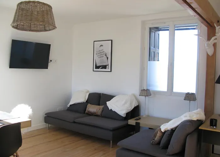 Holiday home Authentique Ferme Cerdane Entierement Renovee *